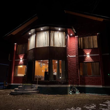 The Pinus Resort Pahalgām Exterior foto